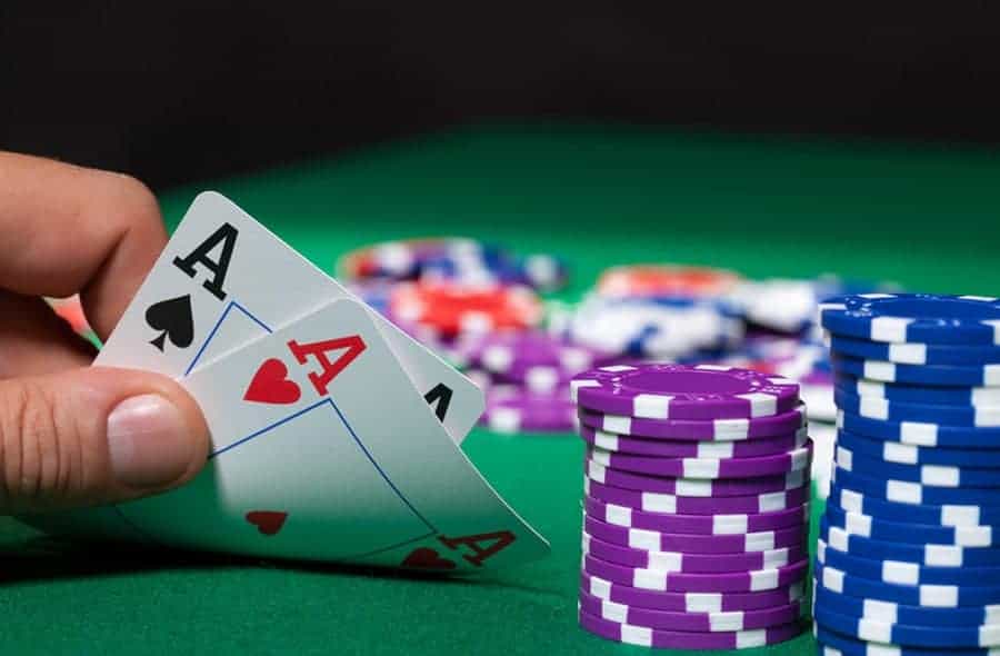 vuot qua nha cai de chien thang baccarat online - hinh 1