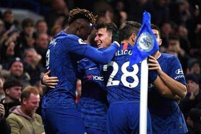 Soi keo nha cai Everton vs Chelsea 19h30 ngay 07 12 VDQG Anh