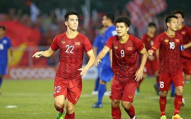 Soi kèo nhà cái Việt Nam vs Indonesia, 19h00 ngày 10/12 Soi keo nha cai Viet Nam vs Indonesia 19h00 ngay 10 12
