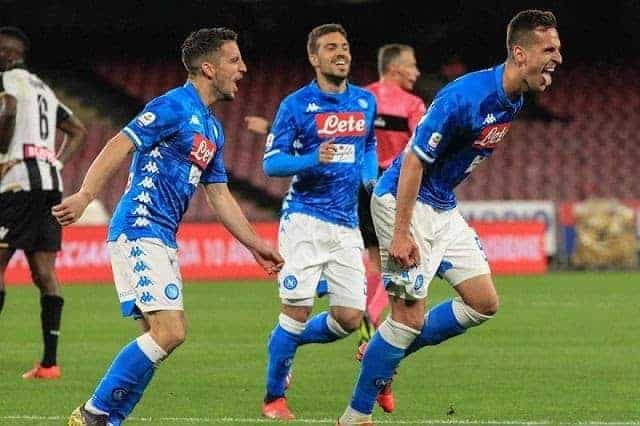 Soi keo nha cai Napoli vs Fiorentina, 02h45 ngay 19/01: VDQG Italia