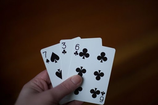 Cach choi game ba cay giup nguoi choi luon gianh duoc chien thang